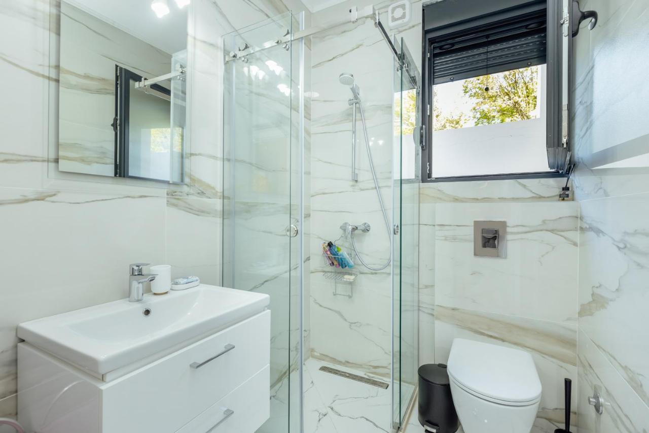 Miracle Apartment Kotor Extérieur photo